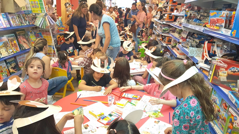 Diario Crónicas de Mercedes, Soriano, Uruguay Office 2000 Presentó en Mercedes la Llegada de